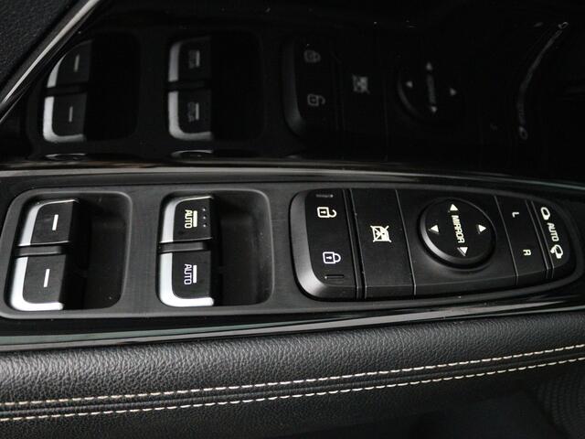 KIA e-Niro DynamicPlusLine 64 kWh | Camera | Schuif/Kanteldak | Trekhaak | Nederlandse Auto | NAP |