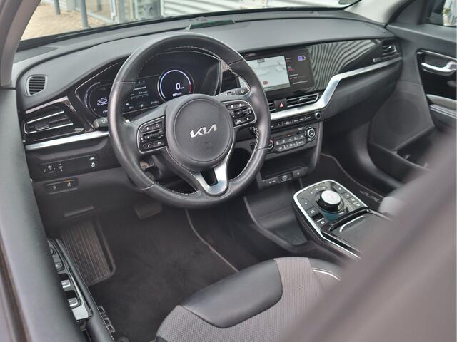 KIA e-Niro DynamicPlusLine 64 kWh | Camera | Navigatie | Adaptive Cruise | Stoel/Stuurverwarming | Tot 10 Jr.Kia Garantie |