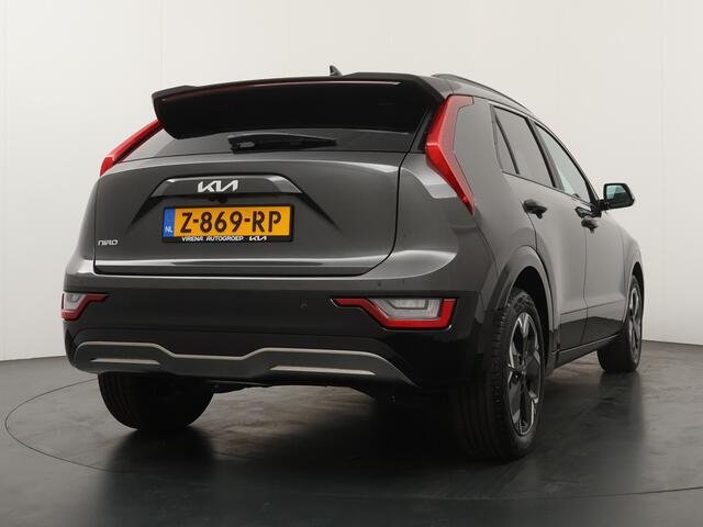 KIA e-Niro EV Edition Advanced 64.8 kWh - SOH 99% - Navigatie - Stoel-/Stuurverwarming - Airco - Adaptive Cruise Control - Fabrieksgarantie tot 06-2031