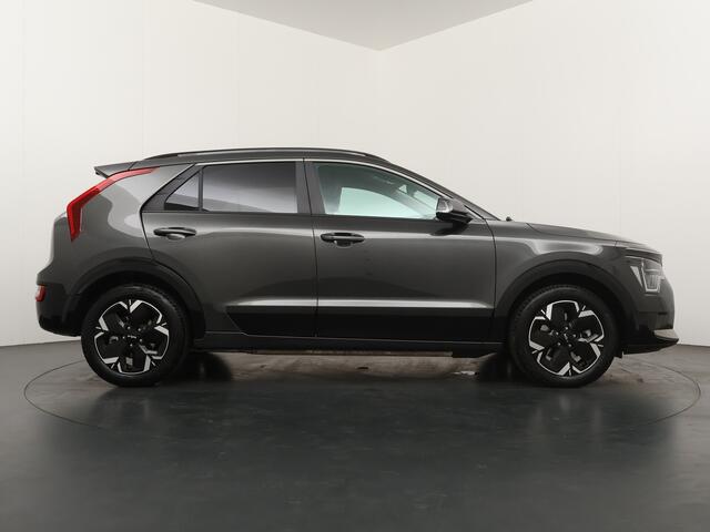 KIA e-Niro EV Edition Advanced 64.8 kWh - SOH 99% - Navigatie - Stoel-/Stuurverwarming - Airco - Adaptive Cruise Control - Fabrieksgarantie tot 06-2031