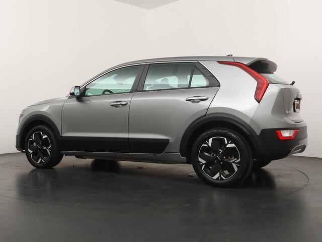 KIA e-Niro EV Light Edition 64.8 kWh - SOH 99,5% - Achteruitrijcamera - Parkeersensoren achter - Navigatie - Apple Carplay / Android Auto - Fabrieksgarantie tot 08-2031