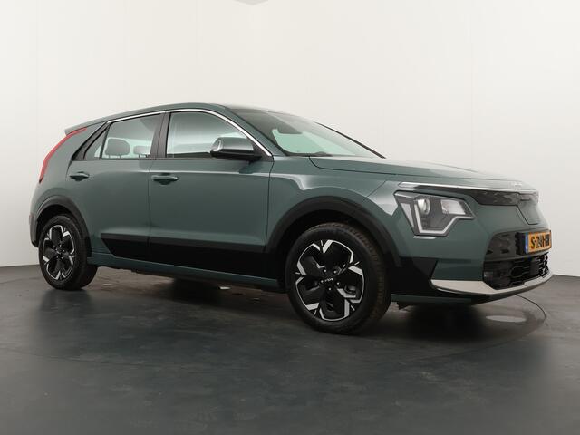 KIA e-Niro EV DynamicLine 64.8 kWh - SOH 98,3% - Navigatie - Apple Carplay/Android Auto - Parkeersensoren voor en achter - Fabrieksgarantie tot 05-2029