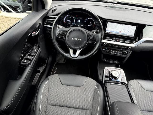 KIA e-Niro DynamicPlusLine 64 kWh Fase 3, Schuif-/kanteldak, Navi, Camera