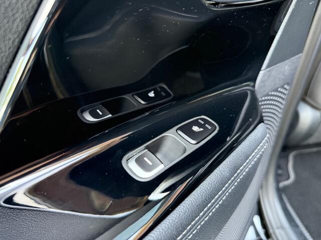 KIA e-Niro ExecutiveLine 64 kWh LEER / STOELVERK. / STOELVERW. / CAMERA / C