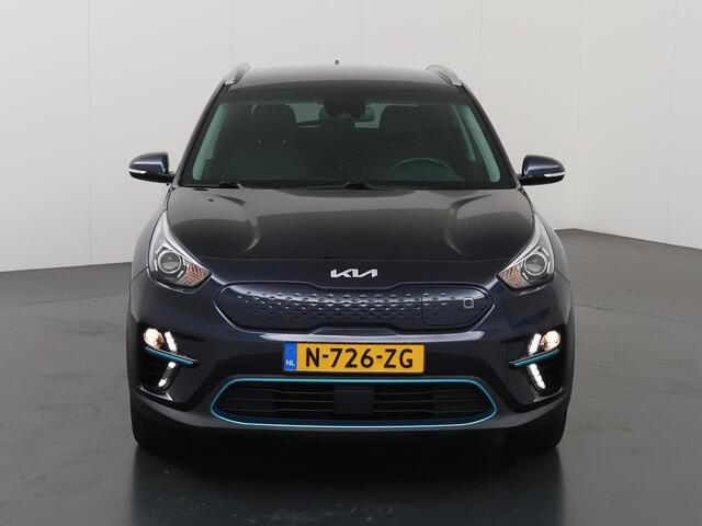 KIA e-Niro Edition 64 kWh | SOH 97% | Trekhaak | Stoel/Stuurwielverwarming | Keyless | Navigatie | Climate Control | Parkeercamera |