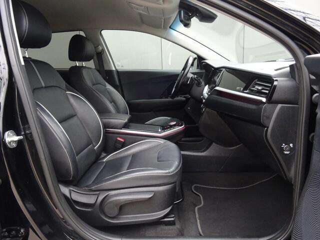 KIA e-Niro ExecutiveLine 64 kWh * LEER * TREKHAAK * 474 KM ACCU RANGE !!