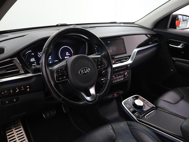 KIA e-Niro ExecutiveLine 64 kWh | Trekhaak | Lederen Bekleding | JBL Audio | Dodehoekdetectie | Stoel/Stuurwielverwarming | Stoelventilatie | Elektrisch bedienbare bestuurdersstoel met geheugenfunctie