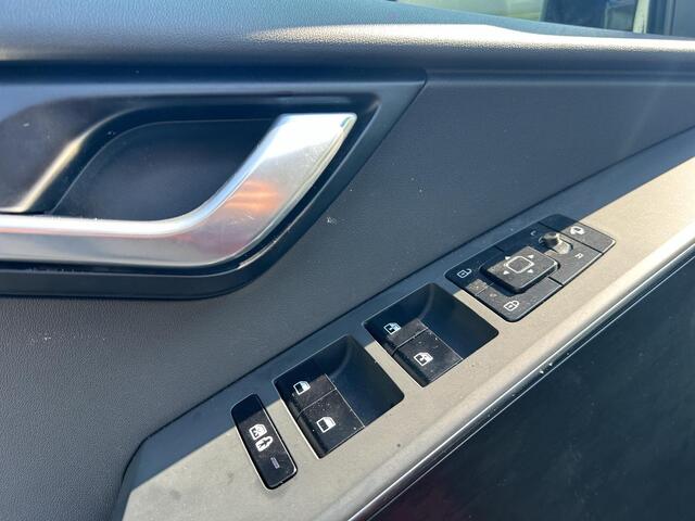 KIA e-Niro EV DynamicPlusLine 64.8 kWh | Prijs incl. vooraftrek 2000.- inruilpremie | HUD | Cruise | Camera | Open Dak | Stoel & Stuurverwarming | Key-Less | H-Leder |