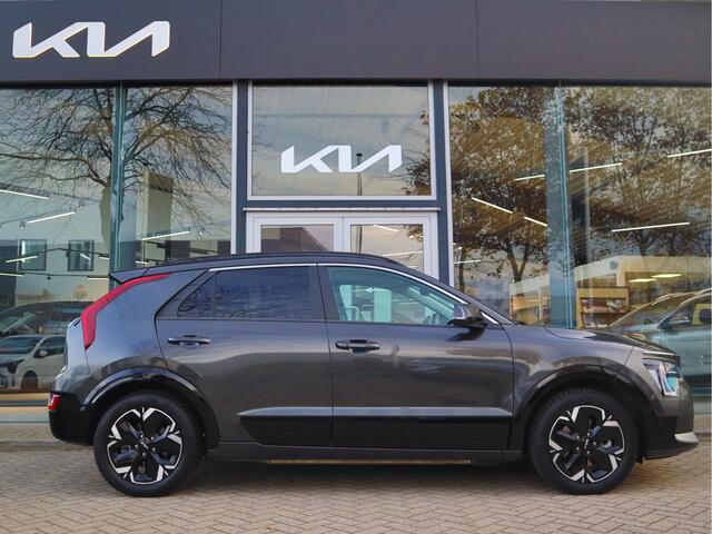 KIA e-Niro EV ExecutiveLine 64.8 kWh Schuif/kantel dak | Memory Seats | Stoelverwarming voor & achter | Leder | 18 inch. banden