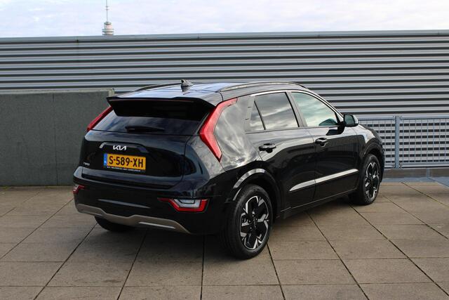 KIA e-Niro EV ExecutiveLine 64.8 kWh Camera / Navigatie / Leder interieur / schuifdak
