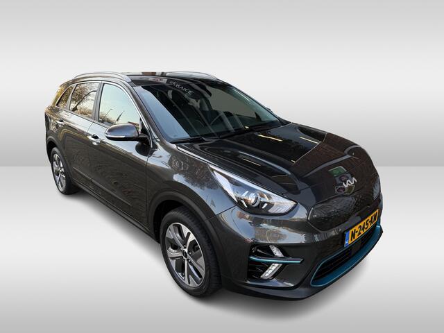 KIA e-Niro EV Edition 64 kWh | Apple carplay/android auto | voorstoelen verwarmd | adaptief
