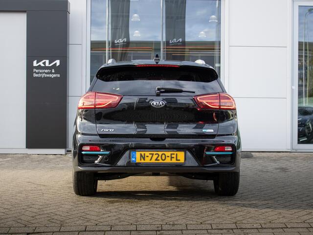 KIA e-Niro DynamicPlusLine 64 kWh | Nederlandse dealer onderhouden auto | Navigatie | Stoel en stuurverwarming |