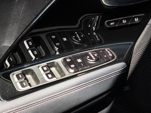 KIA e-Niro ExecutiveLine 64 kWh (204 PK) 1e-Eig. & Dealer-Onderh. BOVAG-Garantie. NL-Auto..