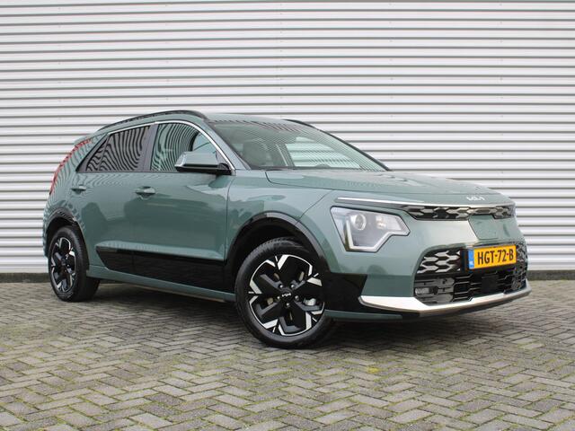 KIA e-Niro EV Light Advanced 64.8 kWh | Stuur-/stoelverwarming | Camera | Cruise adapt. | 17" LM | Clima | Navi | 17% bijtelling |