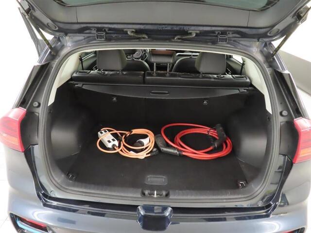 KIA e-Niro Aut. DynamicLine 64kWh | Navi | Camera | PDC