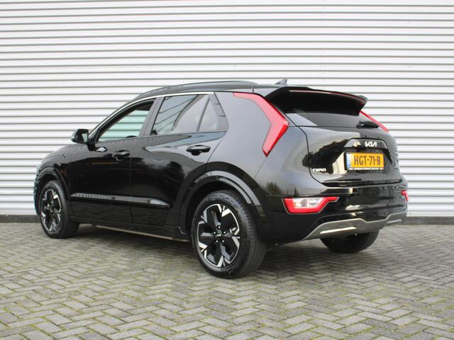 KIA e-Niro EV Light Advanced 64.8 kWh | Stuur-/stoelverwarming | Camera | Cruise adapt. | 17" LM | Clima | Navi | 17% bijtelling |