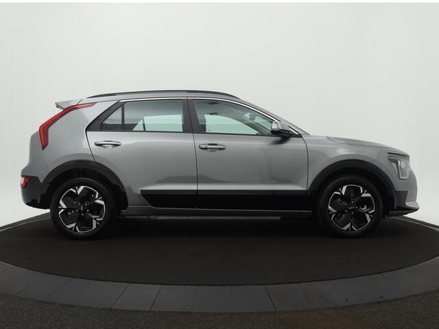KIA e-Niro EV DynamicLine 64.8 kWh - Navigatie - Apple Carplay/Android Auto - Parkeersensoren voor en achter - meerdere kleuren leverbaar - Fabrieksgarantie tot 2031