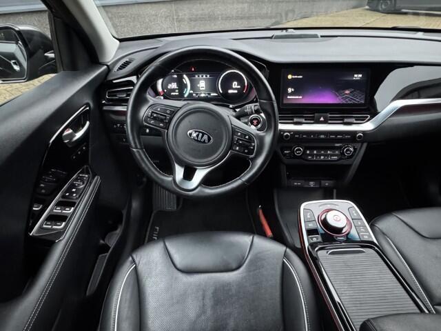 KIA e-Niro ExecutiveLine 64 kWh Leer