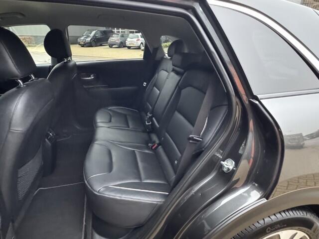 KIA e-Niro ExecutiveLine 64 kWh Leer