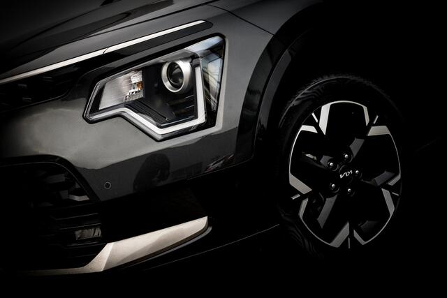 KIA e-Niro EV DynamicLine 64.8 kWh | Trekhaak | Carplay | Adap. Cruise | Camera | Clima | PDC