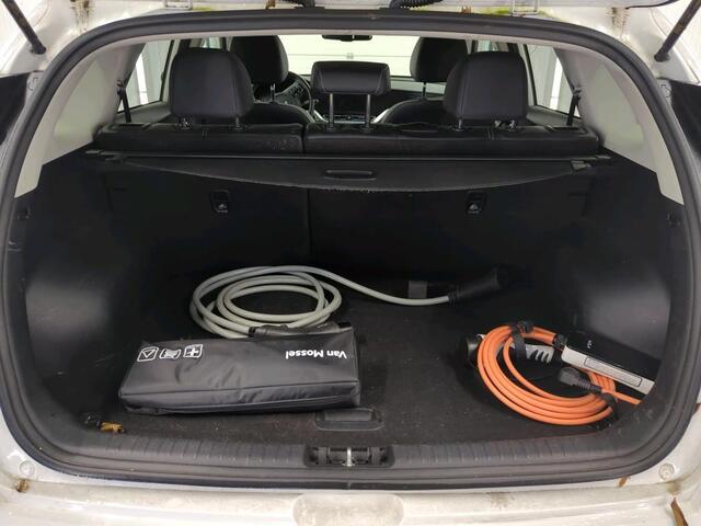 KIA e-Niro Aut. DynamicPlusLine 64kWh 3-Phase | Navi | Camera | Carplay |