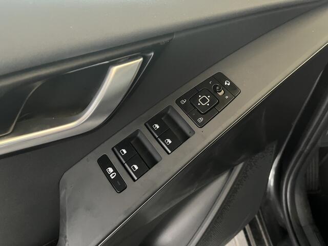 KIA e-Niro EV Air 64.8 kWh | Navi | Adapt. Cruise | Stoel-/stuurverwarming