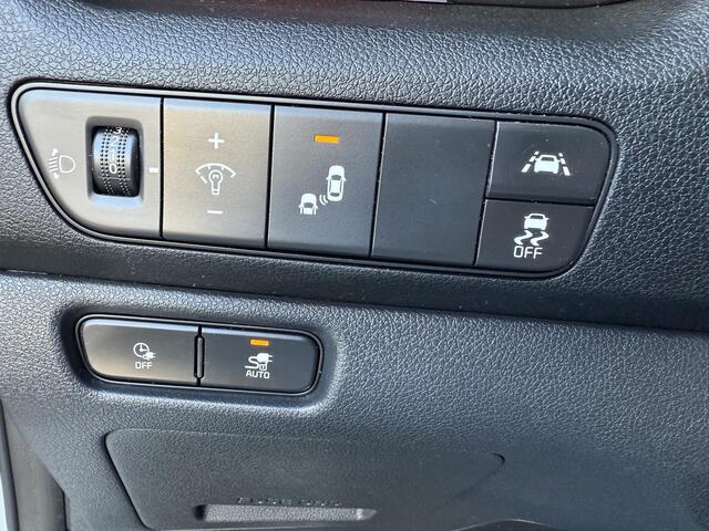 KIA e-Niro 150kW Dynamic Line SOH 97% | Warmtepomp | 3-Fase | Lage kilometerstand!