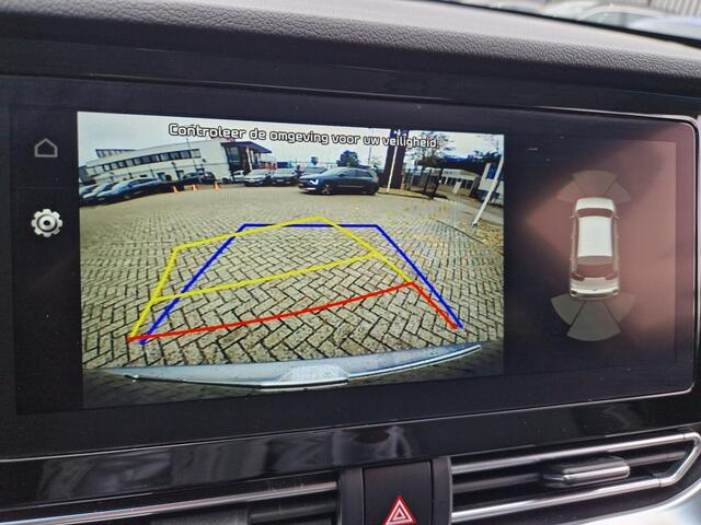 KIA e-Niro DynamicPlusLine 64 kWh | Open dak | Stoelverwarming | Key-Less | LED |