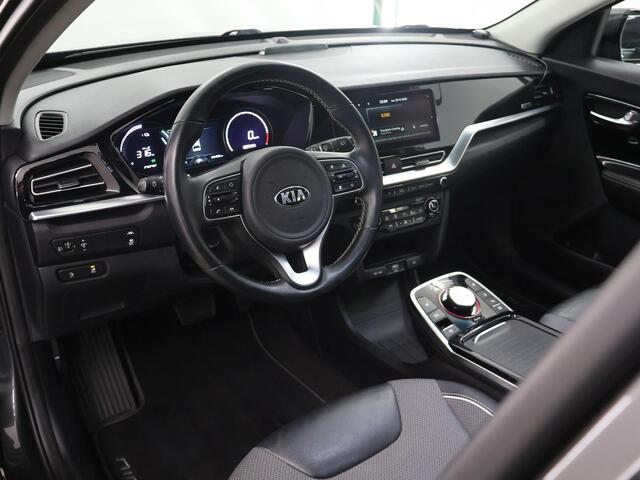 KIA e-Niro DynamicPlusLine 64 kWh | Panoramadak | Stoel/Stuurwielverwarming | Adaptieve Cruise Control | Keyless Go | LED Koplampen |