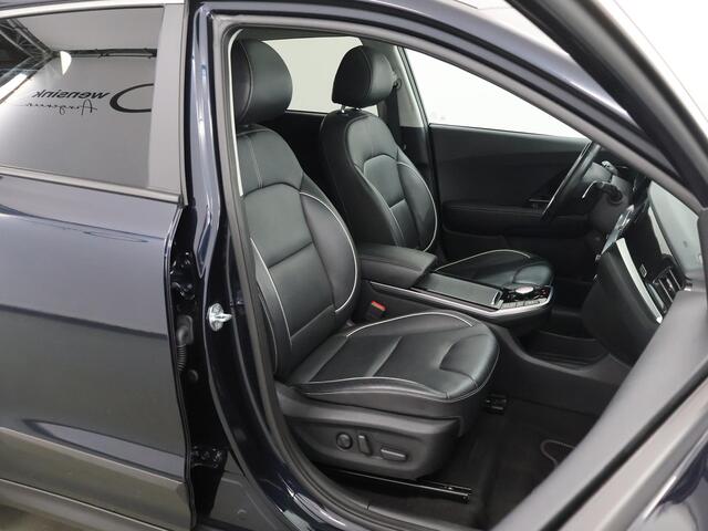 KIA e-Niro ExecutiveLine 64 kWh | Trekhaak| Panoramadak | Lederen Bekleding | JBL Audio | Dodehoekdetectie | Stoel/Stuurwielverwarming | Stoelventilatie | Elektrisch bedienbare bestuurdersstoel met geheugenfunctieo |