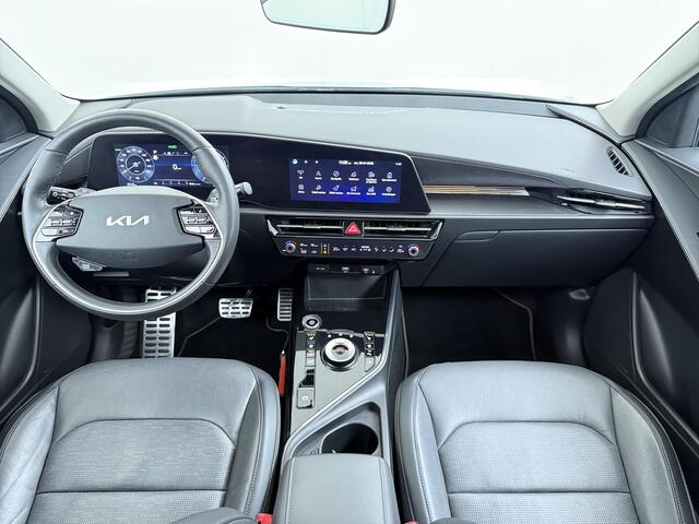 KIA e-Niro EV ExecutiveLine 64.8 kWh Trekhaak Leder SOH 98.5% Schuif-/kanteldak Adap.Cruise Camera Head-Up Display Apple Carplay Android Auto Navi Ecc Pdc Elek.Stoelen-Verwarmd/gekoeld+Memory Elek.Achterklep Stuurverwarming Lane Assist DAB 1e Eigenaar Origineel Nede