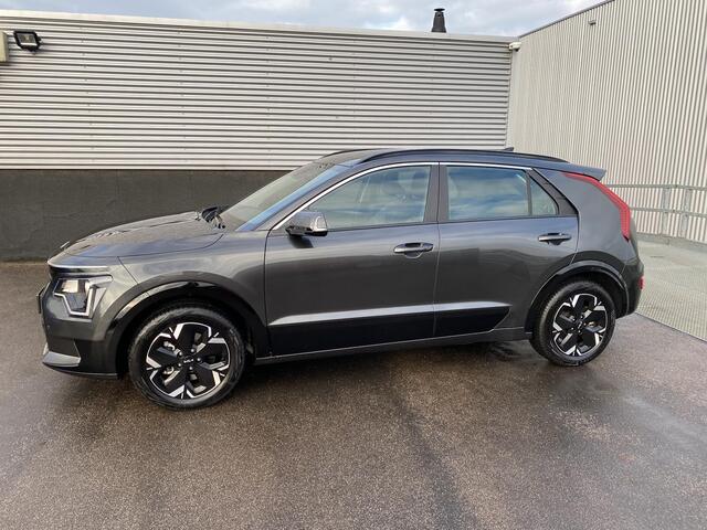 KIA e-Niro EV DynamicLine 64.8 kWh navigatie Apple CarPlay/Android Auto, NL-AUTO! parkeersensoren v&a, achteruitrij camera, adaptieve cruise control, BTW-auto