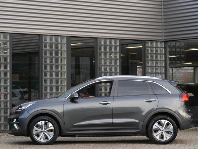 KIA e-Niro 64kWh/ 3-FASE/ SCHUIFDAK/ DYNAMICPLUSLINE/ SOH 100%