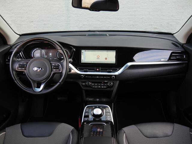 KIA e-Niro 64kWh/ 3-FASE/ SCHUIFDAK/ DYNAMICPLUSLINE/ SOH 100%