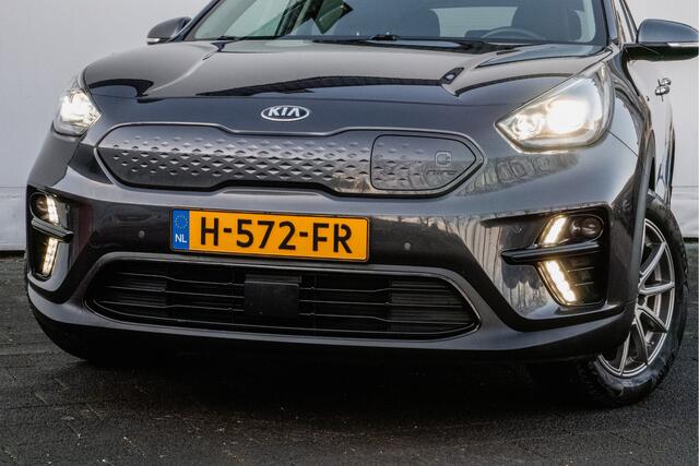 KIA e-Niro ExecutiveLine 64 kWh Trekhaak/ Lederen int./ Stuur+stoelverwarming/ Blindspot/ Camera