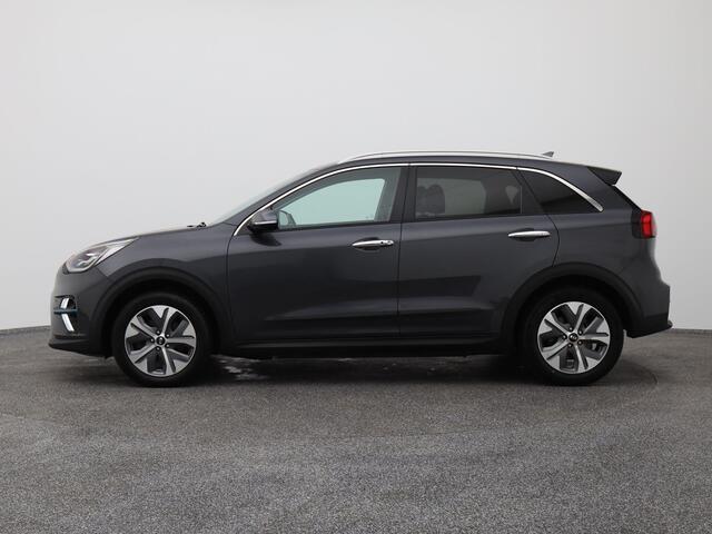 KIA e-Niro ExecutiveLine 64 kWh | CAMERA | ADAPTIVE | JBL | STOELVENT. | STOEL- EN STUURVERW.