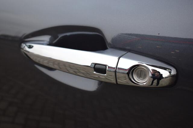 KIA e-Niro ExecutiveLine 64 kWh | Navigatie | Camera | Adaptive Cruise Control | Stoel Verkoeling+Verwarming |