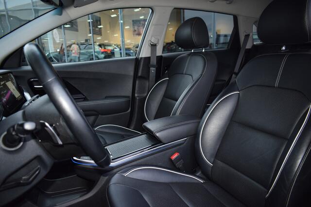 KIA e-Niro ExecutiveLine 64 kWh | Navigatie | Camera | Adaptive Cruise Control | Stoel Verkoeling+Verwarming |