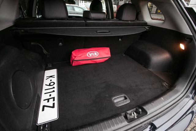 KIA e-Niro ExecutiveLine 64 kWh |SOH 100% | 3 Fase lader | Adapt Cruise | Lederen bekleding |