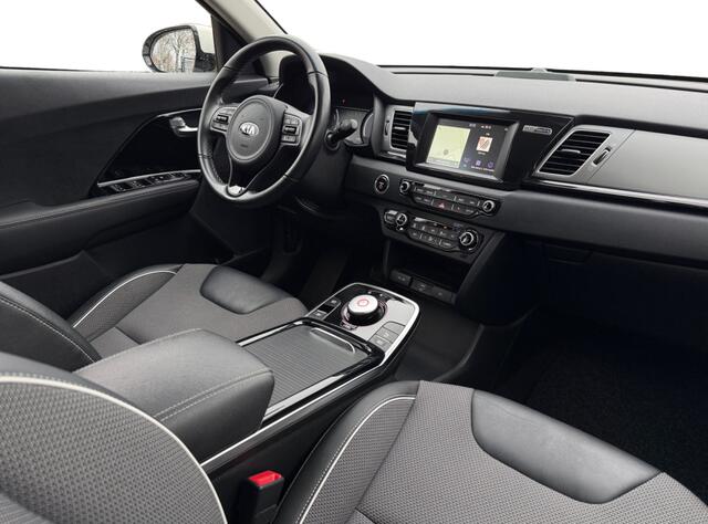 KIA e-Niro DynamicLine 39 kWh I Navi I Keyless I Half-leder