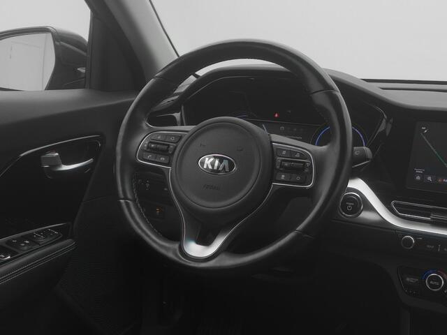 KIA e-Niro DynamicLine 64 kWh | CAMERA | ADAPTIVE | KEYLESS | STOEL- EN STUURVERW. | TREKHAAK