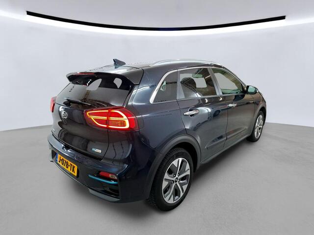 KIA e-Niro ExecutiveLine 64 kWh 3-Fase Warmtepomp Vol Leder Camera JBL