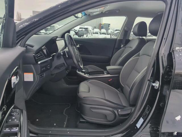 KIA e-Niro DynamicLine 64 kWh 3-Fase Warmtepomp Camera Winterpack