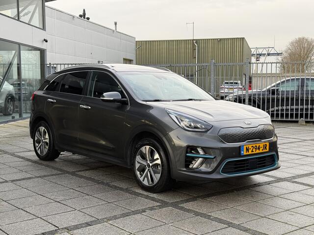 KIA e-Niro Aut. ExecutiveLine 64kWh | Trekhaak | Panorama | Navi | Camera |