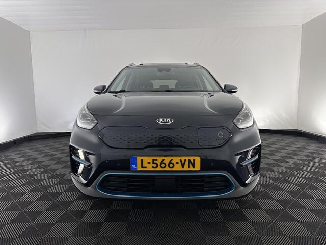 KIA e-Niro DynamicPlusLine 64 kWh [ 3-Fase ] {SOH-100%} (INCL-BTW) Aut.*PANO | LEATHER-FABRIC | FULL-LED | NAVI-FULLMAP | DAB+ | ADAPTIVE-CRUISE | CAMERA | HEATED-COMFORTSEATS | KEYLESS | DIGI-COCKPIT | SHIFT-PADDLES | CARPLAY | LANE-ASSIST | ...