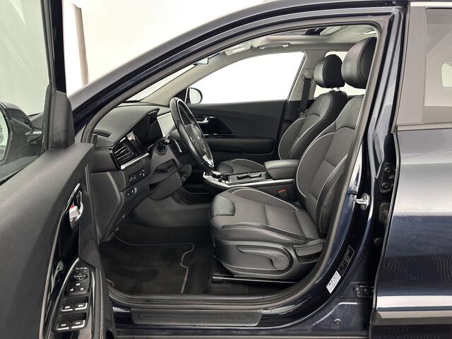 KIA e-Niro DynamicPlusLine 64 kWh [ 3-Fase ] {SOH-100%} (INCL-BTW) Aut.*PANO | LEATHER-FABRIC | FULL-LED | NAVI-FULLMAP | DAB+ | ADAPTIVE-CRUISE | CAMERA | HEATED-COMFORTSEATS | KEYLESS | DIGI-COCKPIT | SHIFT-PADDLES | CARPLAY | LANE-ASSIST | ...