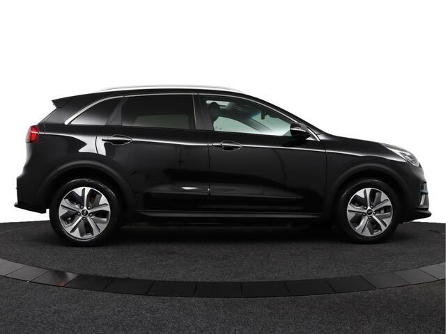KIA e-Niro DynamicPlusLine 64 kWh Adaptief cruisecontrole - Stoel/stuurwiel verwarming - Apple carplay/Android auto - Climate controle - Virena Zekerheidspakket