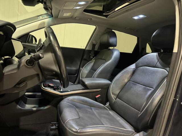 KIA e-Niro ExecutiveLine 64 kWh | navi | leder | trekhaak | schuifdak |