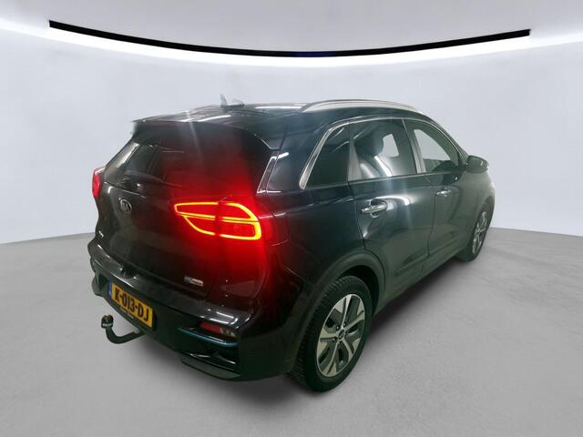 KIA e-Niro ExecutiveLine 64 kWh | Trekhaak | Navi | Camera |