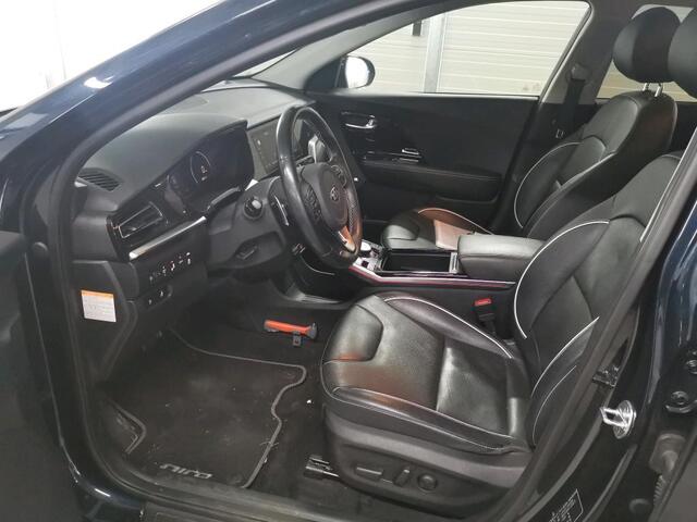 KIA e-Niro ExecutiveLine 64 kWh | Trekhaak | Navi | Camera |